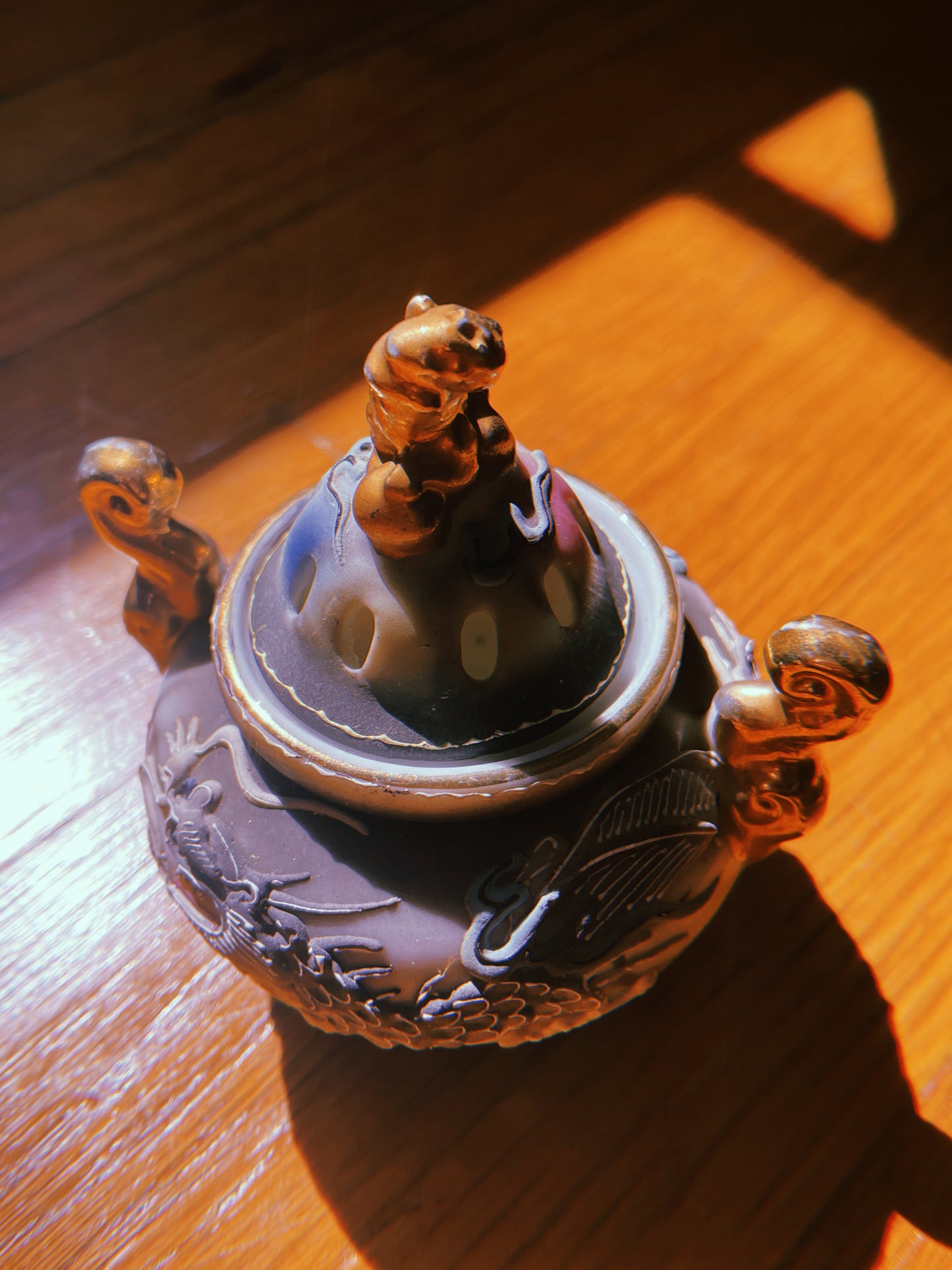 1940's Japanese Dragonware Incense Burner Pot