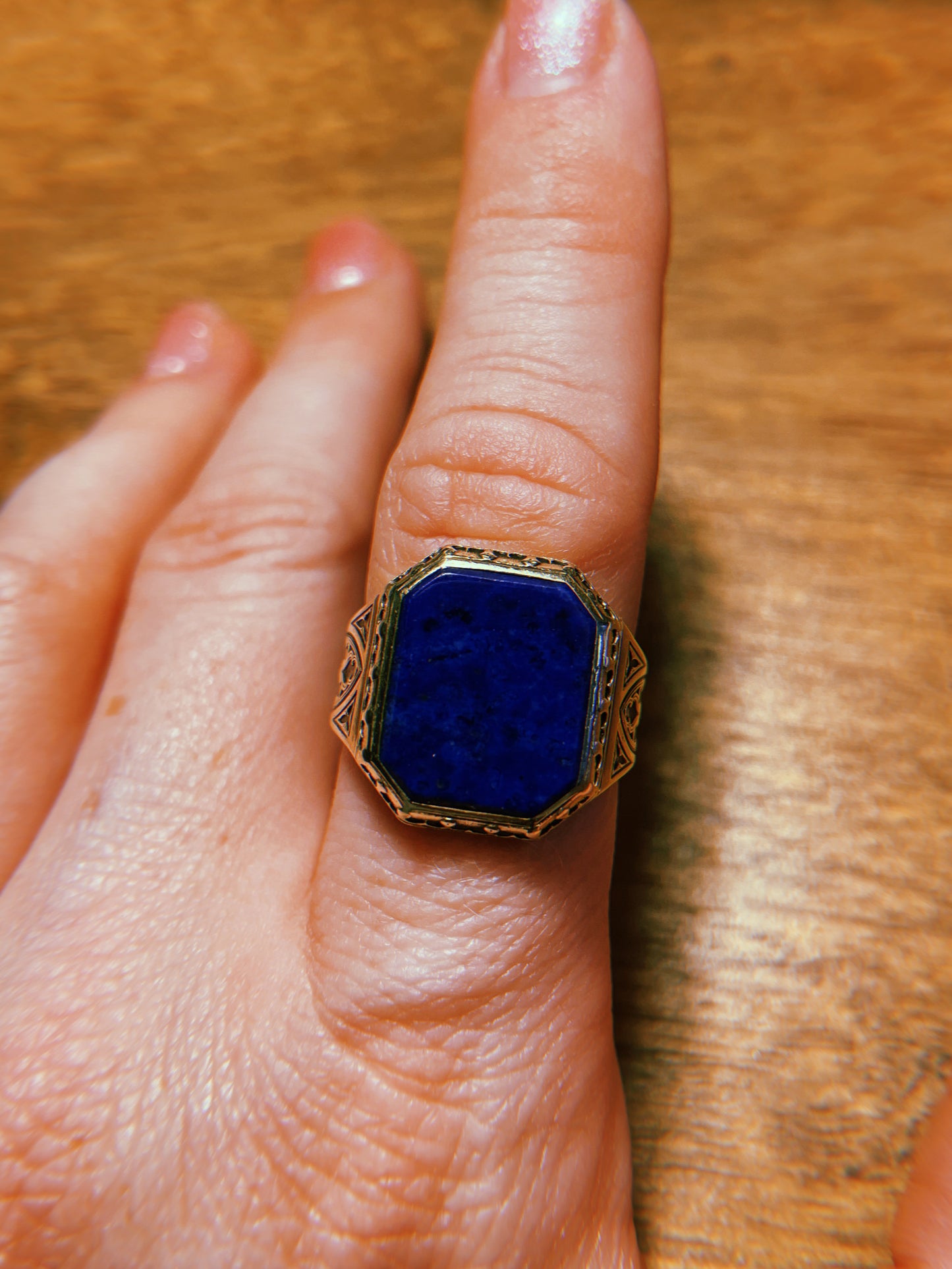 Antique 14k Art Deco Parish Signet Ring w/ Lapis Lazuli